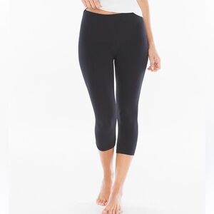 Soma Black Slimming Crop Leggings